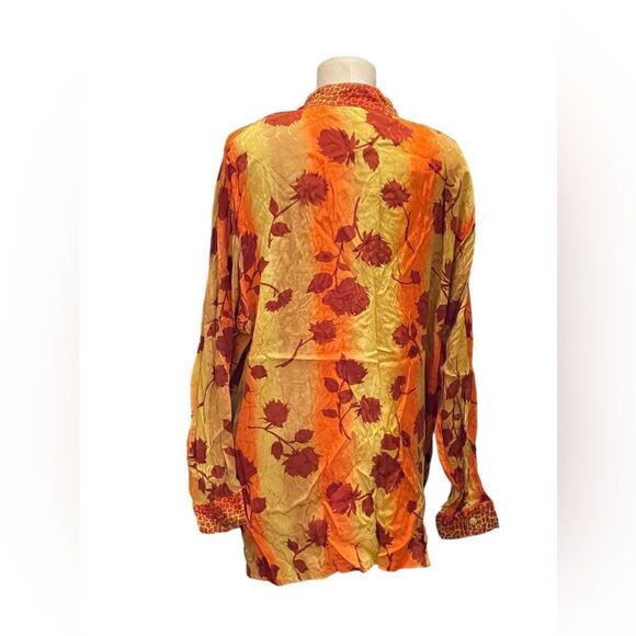 Retro Radiance: Vintage Yellow & Orange Abstract Button-Up - Picture 2 of 4